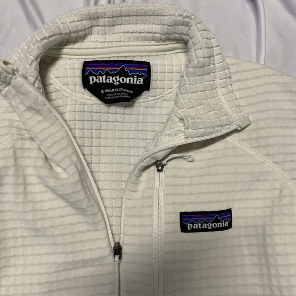 Patagonia fleese Sweater 1/4 zip Pullover Jacket women Size S Beige/white - Picture 3 of 3